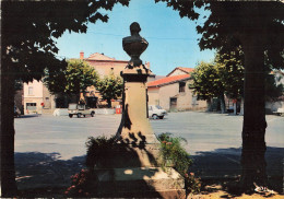 69 Millery Place Du Marché Et Statue Du Peintre Saint Jean CPM Auto Voiture Citroen Mehari Simca - Otros & Sin Clasificación