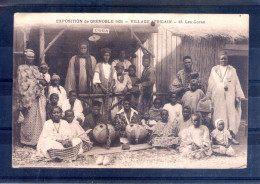 38. Exposition De Grenoble 1925. Village Africain. Les Coras - Grenoble