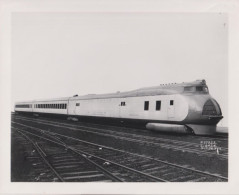 TRAIN  -  PHOTO HEDRICH-BLESSING  -  Dimension 25 X 20.5  -  UNION PACIFIC  - - Eisenbahnen