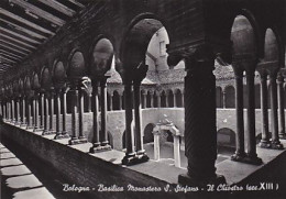 AK 216722 ITALY - Bologna - Basilica Monastero S. Stefano - Il Chiostro - Bologna