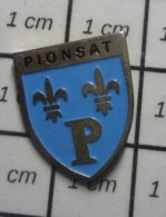 1516B Pin's Pins / Beau Et Rare / VILLES / BLASON ECUSSON ARMOIRIES PIONSAT Et SEREVEILLAPAS ? PUY-DE-DOME - Città