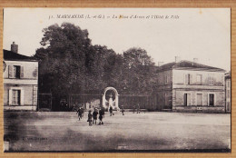 27585 / MARMANDE 47-Lot Garonne Edition DAMES DUPONS 31-La Place D' Armes Et Hotel De Ville 1910s -Lot-Garonne - Marmande