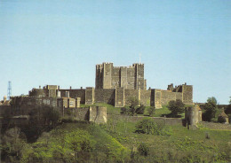 Douvres (Dover) - Château - Vue Du Grand Donjon D'Henri II Et Du Mur Intérieur Du Bailey Depuis L'ouest - Dover