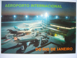 Avion / Airplane / VASP / Boeing B737-200 / Seen At Rio De Janeiro Airport / Aeroporto International Do Rio De Janeiro - 1946-....: Ere Moderne