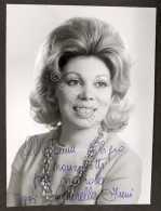 Autografo Della Cantante Lirica Soprano Mirella Freni - 1975 - Autres & Non Classés