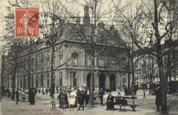 TOUT PARIS Mairie Du XIe Arr à La Place Voltaire - District 11