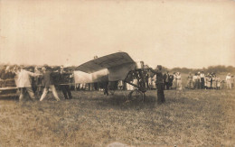 Sully Sur Loire * Aviation * Carte Photo Photographe L. Marchand * Meeting D'Aviation * Aviateur Avion - Sully Sur Loire