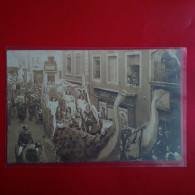 CARTE PHOTO ST VALLIER LIEU A IDENTIFER CAVALCADE CHAR DEGUISEMENT 52 ? - Da Identificare