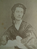 Photo Cdv Franck à Paris  - Jeune Femme, Second Empire , Circa 1865 L436 - Antiche (ante 1900)