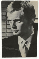 1157- David McCallum - Actores