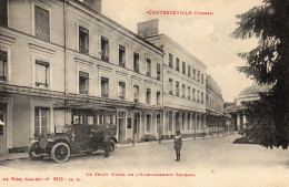 CPA -  CONTREXEVILLE  (88)  Le Grand Hotel De L' établissement Thermal -   Automobile De L' établissement. - Contrexeville