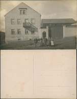 Ansichtskarte  Familie Vor Bauerngehöft 1934 - A Identifier