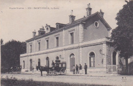 La Gare : Vue Extérieure - Saint Yrieix La Perche