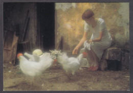 124120/ Jeune Femme Nourrissant Des Poules - Mujeres