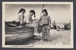 112040/ NAZARÉ, Um Grupo De Pescadores, Un Groupe De Pêcheurs - Leiria