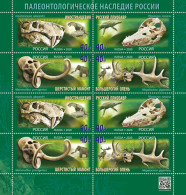 RUSSIA - 2020 - MINIATURE SHEET MNH ** - Prehistoric Animals. Without Fields - Neufs