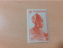 TIMBRE   GUADELOUPE       N  213    COTE  6,50   EUROS  NEUF  TRACE  CHARNIERE - Neufs