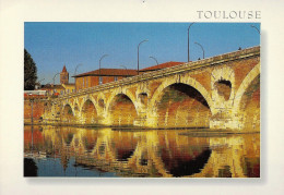 *CPM - 31 - TOULOUSE - Le Pont Neuf - Toulouse