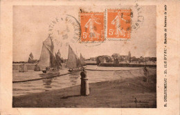 N°1789 W -cpa île D'Yeu -rentrée De Bateaux Le Soir- - Ile D'Yeu