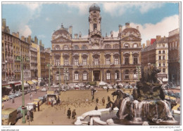 Lyon, Place Des Terreaux, Voitures, - Otros & Sin Clasificación