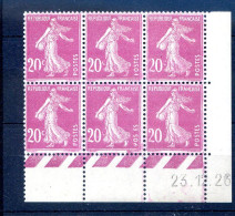 040524  YVERT N° 190 En Coin Daté   Bloc De 6 Avec 4 Variétés Dont Sans Le C - Neufs