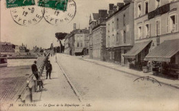 MAYENNE      ( MAYENNE )   LE QUAI DE LA REPUBLIQUE - Mayenne