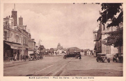 BLOIS PLACE DES HALLES LE MARCHE AUX GRAINS - Blois