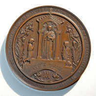 Magnifique Médaille Religieuse De Communion XIXe 1858 Cuivre Patiné - Religious Medal - Godsdienst & Esoterisme