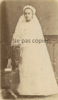 JEUNE FILLE Vers 1880 CDV Par BRAUN à ANGOULÊME - Anciennes (Av. 1900)