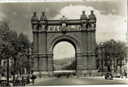 Barcelona  Arco De Triunfo  Okdimers Car - Barcelona