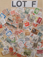 ARGENTINE VRAC 40 G , LOT F , DECOLLES, ANCIENS + MODERNES, MOYENS + GRANDS FORMATS - Lots & Kiloware (mixtures) - Max. 999 Stamps