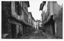 16 CONFOLENS AH#AL00133 VIEILLES MAISONS DE BOIS - Confolens