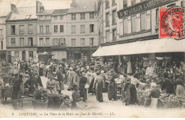 27 LOUVIERS AG#MK229 LA PLACE DE LA HALLE UN JOUR DE MARCHE - Louviers