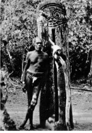 VANUATU NEW HEBRIDES AH#AL00860 UN HOMME ET UN TOTEM - Vanuatu