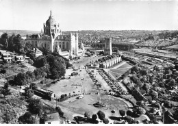 14 LISIEUX AK#DC247 VUE AERIENNNE DE LA VILLE LA BASILIQUE SAINTE THERESE DE LISIEUX - Lisieux