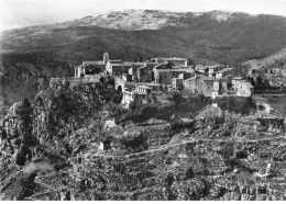 06 GOURDON AK#DC101 VUE AERIENNE DE LA VILLE ET LES MONTAGNES - Gourdon