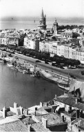 17 LA ROCHELLE  AL#AL00841 UN COIN DU PORT LE COURS WILSON ET LA TOUR DES QUATRE SERGENTS - La Rochelle