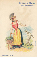 CHROMOS AO#AL000105 PUBLICITE PETROLE HAHN PRODUIT POUR LES CHEVEUX FEMME SUISSE RAMASSANT DE L HERBE AVEC UNE CHEVRE - Autres & Non Classés