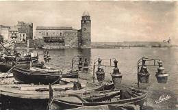 66 COLLIOURE AN#MK0645 LES BARQUES POUR LA PECHE AU LAMPARO AU PIED DE L EGLISE ST VINCENT - Collioure