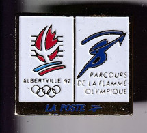 Pin's JO Albertville 92 La Poste Parcours De La Flamme Olympique Réf 8403 - Olympische Spiele