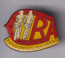 Pin's Argentan R.A Randonnée Des Haras Réf 8397 - Radsport