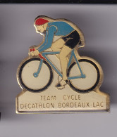 Pin's Téam Cycle Décathlon Bordeaux-Lac Réf 8396 - Radsport