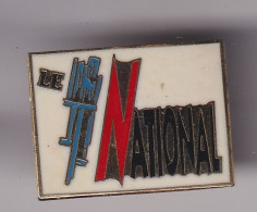 Pin's Le Tour De Vélo National Réf 8394 - Cyclisme