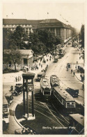 73585564 Berlin Potsdamer Platz Strassenbahn Standuhr Berlin - Autres & Non Classés