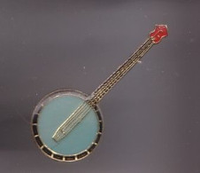 Pin's Banjo Réf 1763 - Musique
