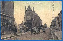 CPA  Toilée, Colorisé & Vernie, Vue Rare - INDRE - PRISSAC - AVENUE DE LA GARE - Animation, Épicerie - Sonstige & Ohne Zuordnung