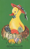 EASTER CHICKEN EGG Vintage Postcard CPA #PKE446.GB - Pasqua