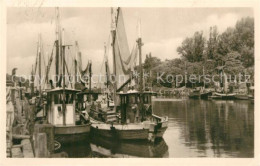 73550821 Warnemuende Ostseebad Fischerboote Warnemuende Ostseebad - Rostock