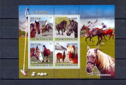 SAO TOME AND PRINCIPE - MNH - HORSES -  MI.NO.3677/80 - CV = 12 € - Horses