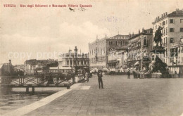 73545432 Venezia Venedig Riva Degli Schiavoni E Monumento Vittorio Emanuele Vene - Otros & Sin Clasificación